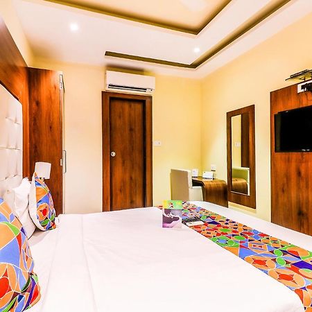 Fabexpress Adlon Andheri East Мумбай Екстериор снимка