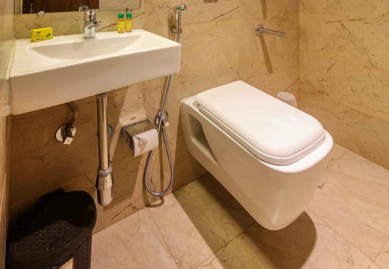 Fabexpress Adlon Andheri East Мумбай Екстериор снимка