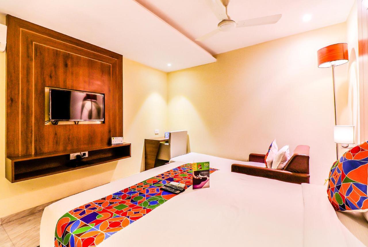 Fabexpress Adlon Andheri East Мумбай Екстериор снимка