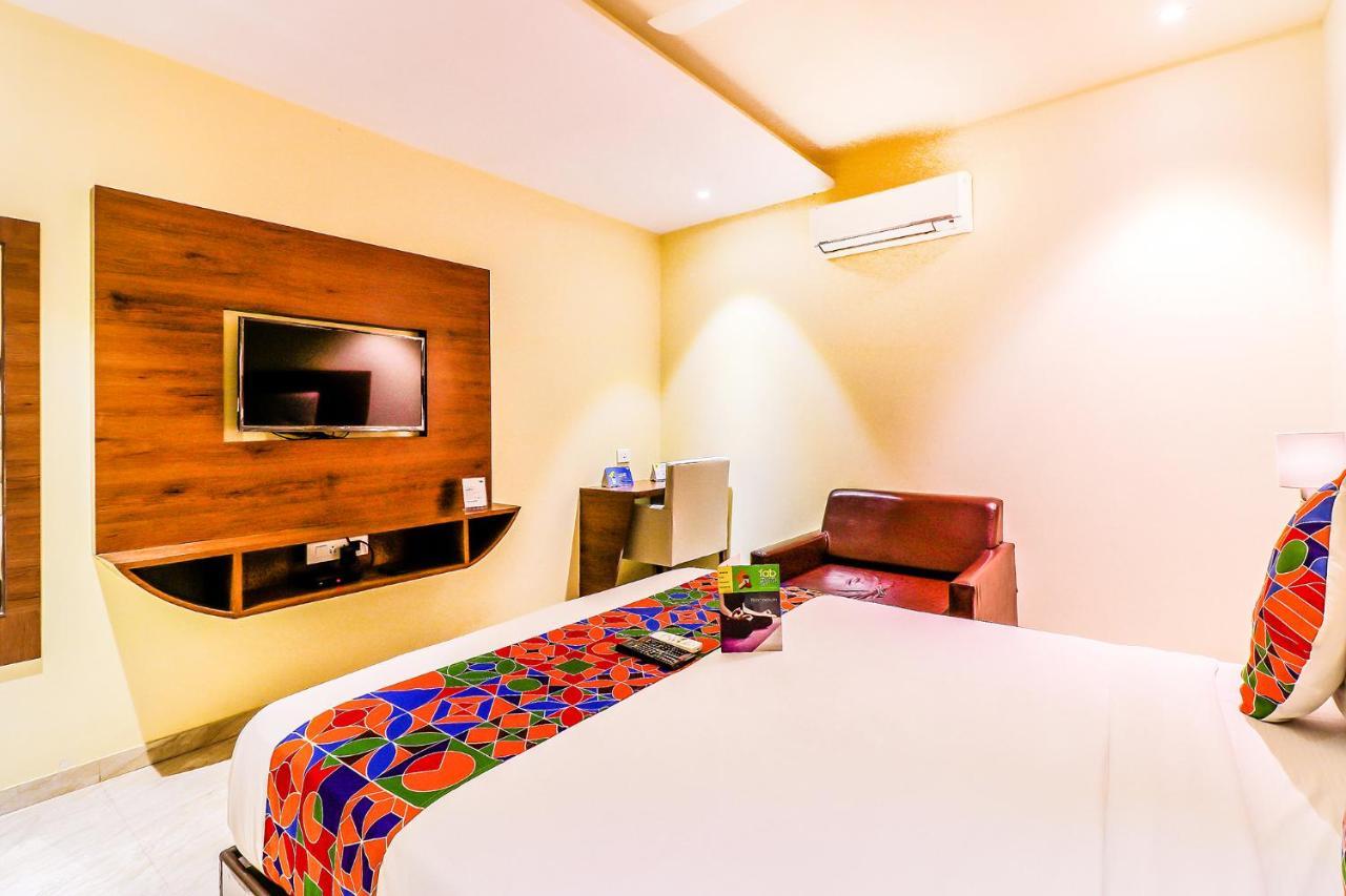 Fabexpress Adlon Andheri East Мумбай Екстериор снимка
