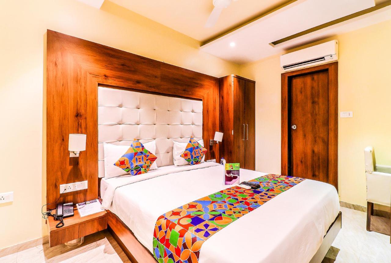 Fabexpress Adlon Andheri East Мумбай Екстериор снимка